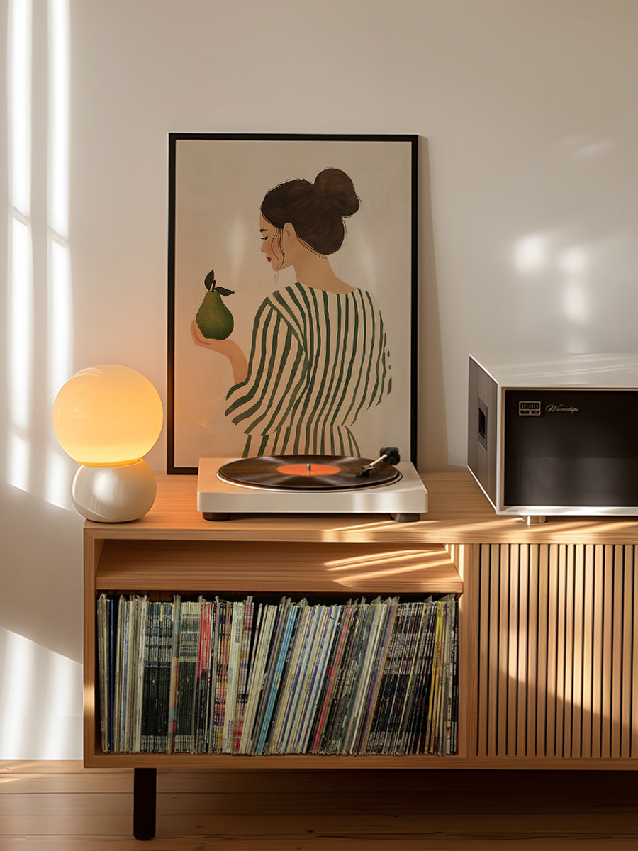 The Woman and the Pear